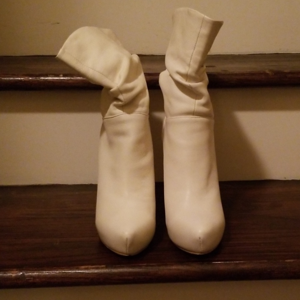 Page leather  Ankle boots